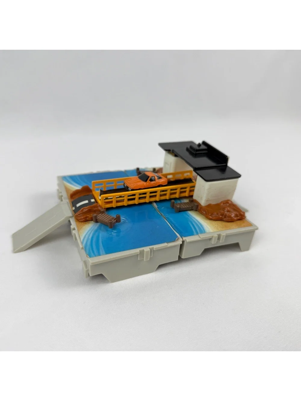 Micro Machines Travel City Bridge Play Set